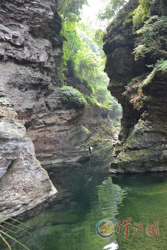 金雕峡入口
