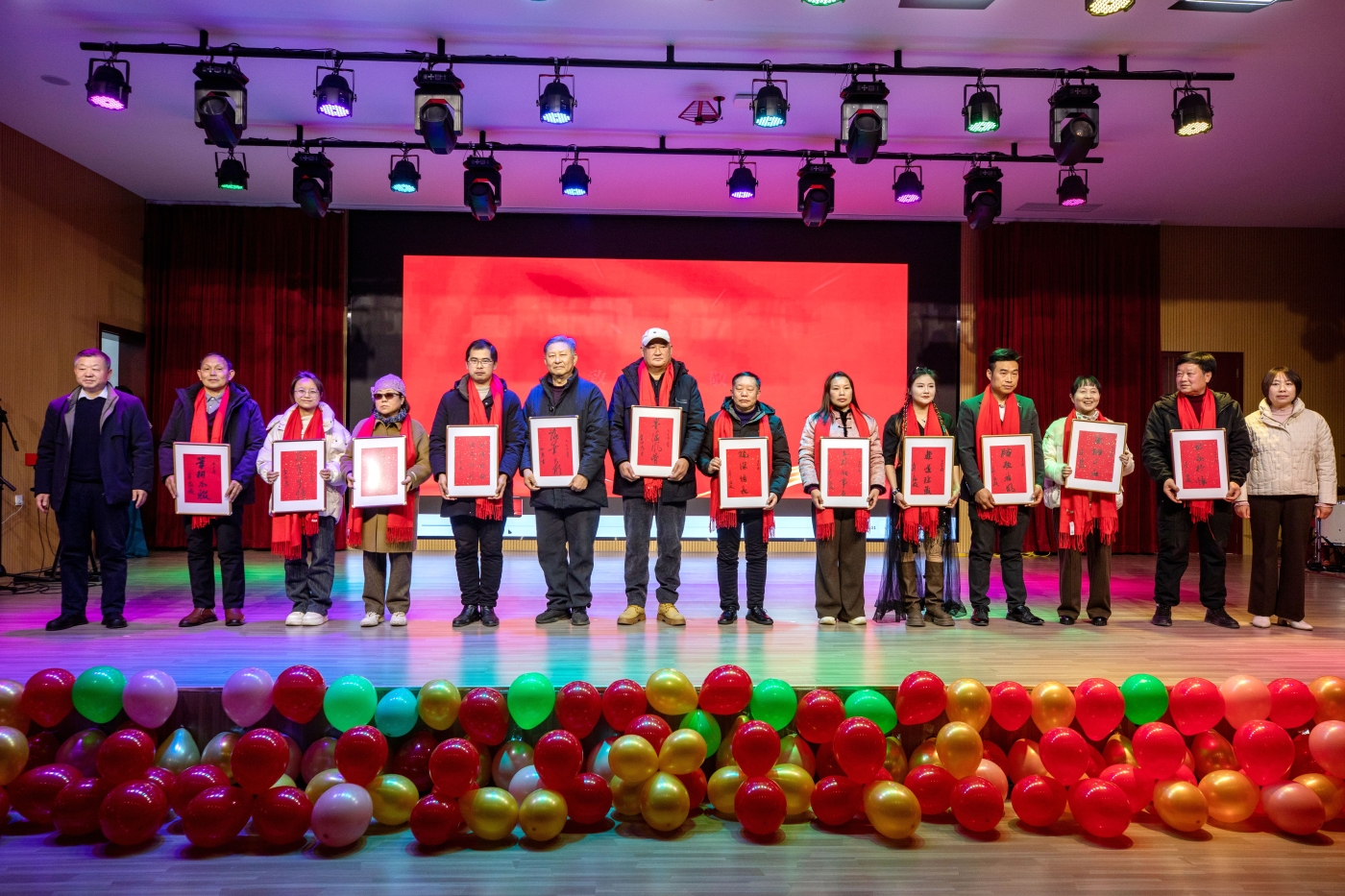 573bc443b267cf6887e0e5abba4bc1e0_副本